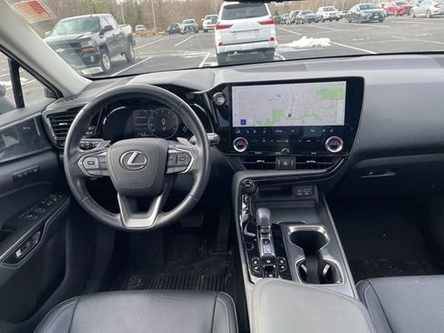 Used 2023 Lexus NX 350 AWD w/ Premium Package image 8
