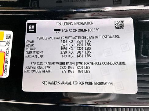 Used 2021 GMC Yukon AT4 w/ AT4 Premium Plus Package AWD/4WD image 39