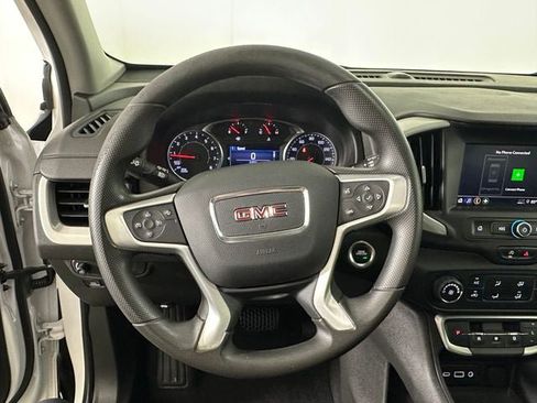 Used 2022 GMC Terrain SLE FWD image 15