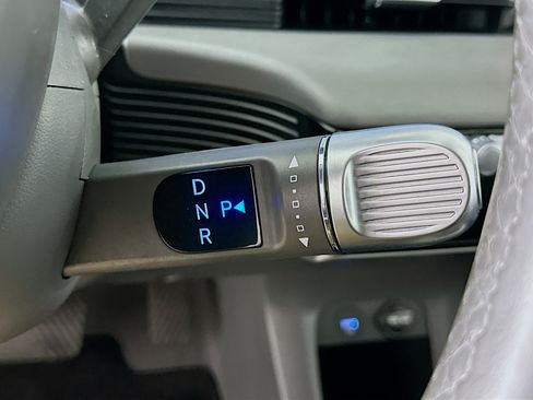 Used 2024 Hyundai Ioniq 5 SEL RWD image 25