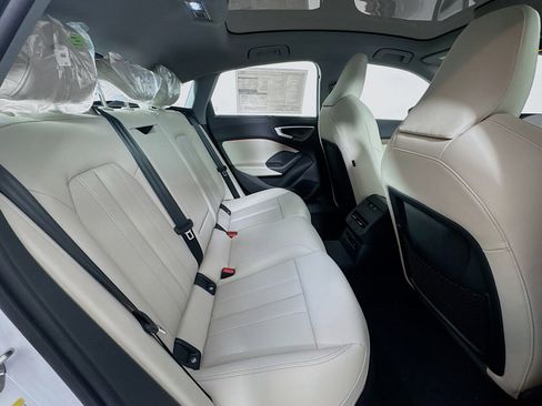 New 2025 Audi A5 2.0T Prestige image 24