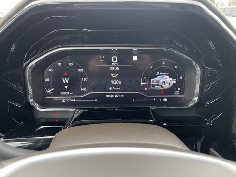 Used 2023 GMC Sierra 1500 SLT w/ SLT Premium Package image 15