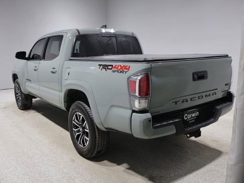 Used 2023 Toyota Tacoma TRD Sport w/ Technology Package image 6