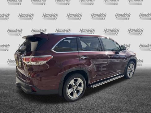 Used 2015 Toyota Highlander Limited Platinum image 10