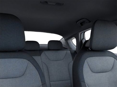 New 2025 Kia K4 LXS image 27