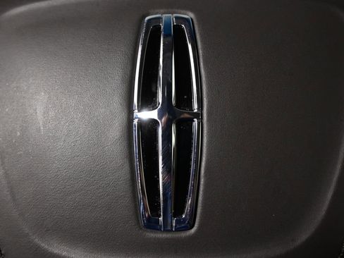 Used 2020 Lincoln MKZ Reserve w/ Elements Package image 36