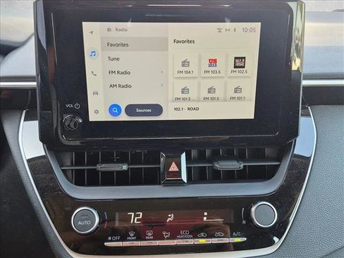 Used 2023 Toyota Corolla LE image 10