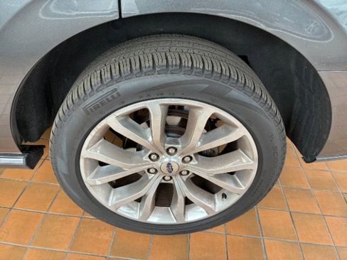 Used 2019 Ford Expedition Limited w/ Equipment Group 302A image 27