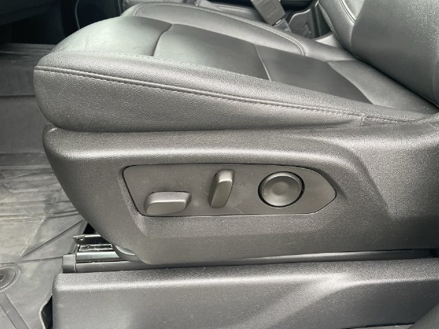 Used 2022 Chevrolet Silverado 1500 LT w/ All Star Edition Plus AWD/4WD image 16