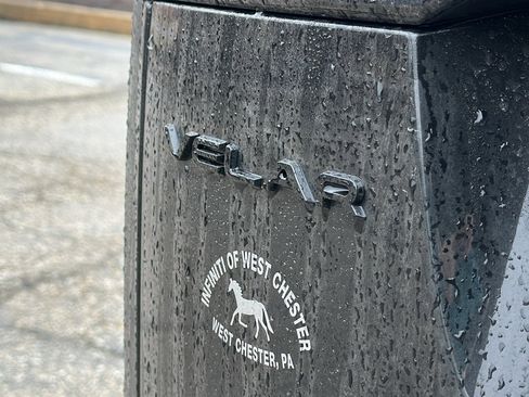 Used 2025 Land Rover Range Rover Velar Dynamic SE image 10