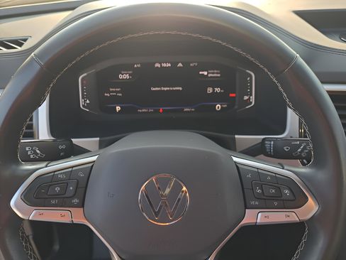 Used 2022 Volkswagen Atlas Cross Sport SE w/ Panoramic Sunroof Package image 22