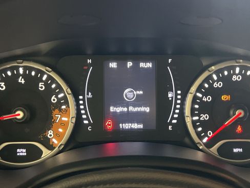 Used 2018 Jeep Renegade Sport w/ Power & Air Group AWD/4WD image 18