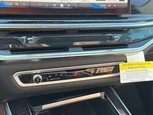 New 2026 BMW X5 xDrive40i w/ M Sport Package image 25