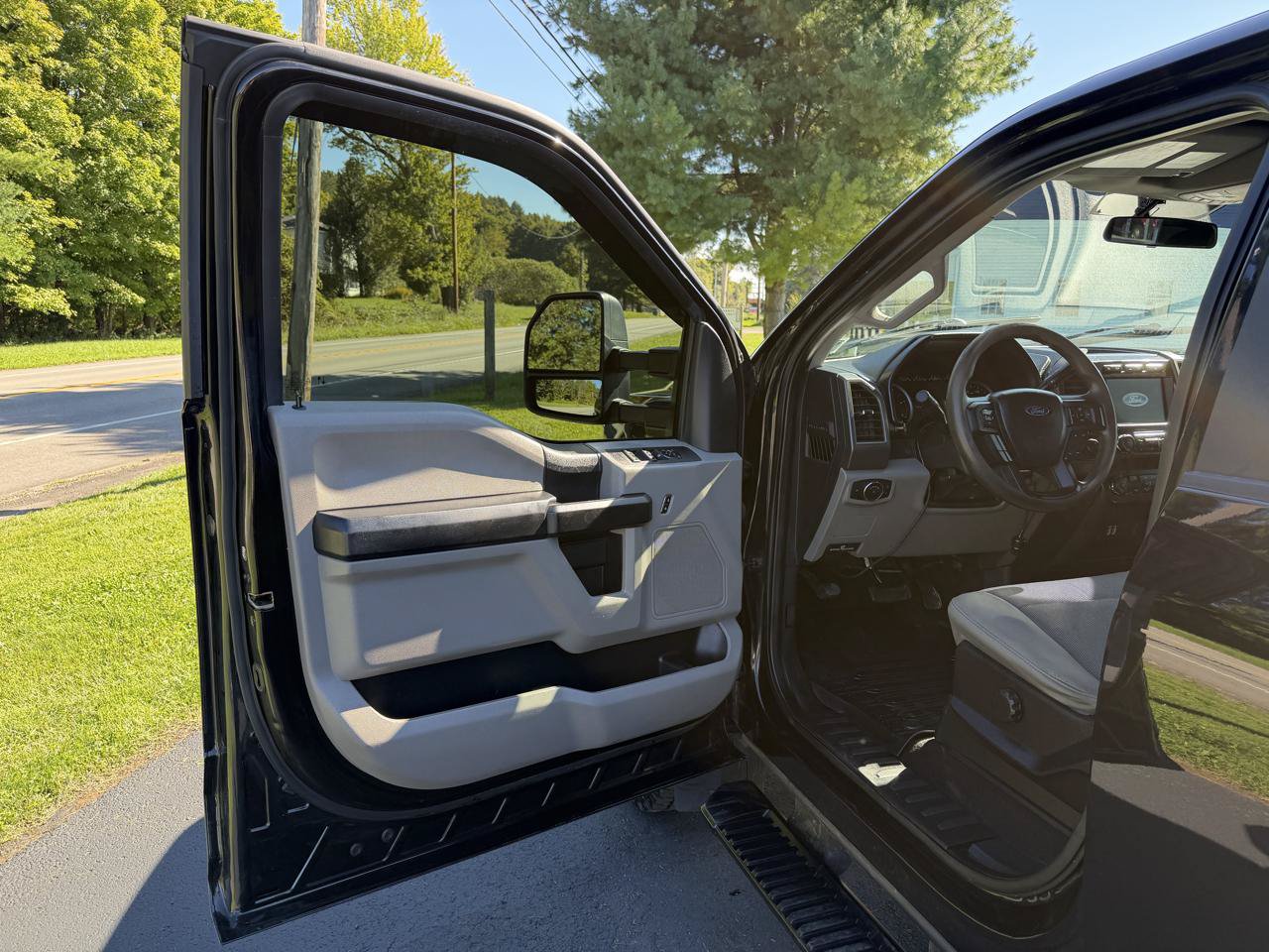 Used 2019 Ford F350 XL w/ STX Appearance Package AWD/4WD image 20