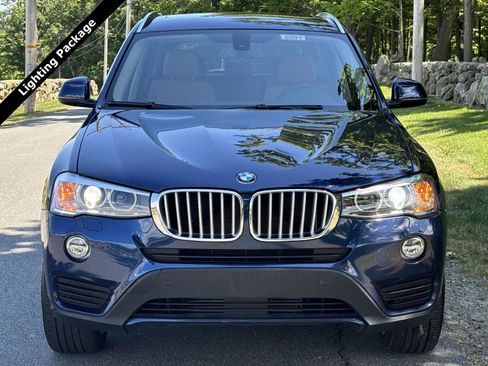 Used 2017 BMW X3 xDrive28i AWD/4WD image 3