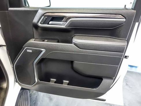 Certified 2025 Chevrolet Silverado 1500 LTZ w/ Z71 Off-Road Package AWD/4WD image 32