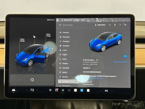 Used 2022 Tesla Model Y Long Range image 12