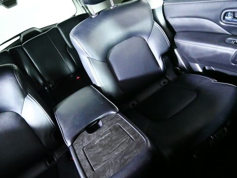 Used 2024 INFINITI QX80 Luxe AWD/4WD image 14