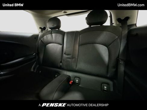 Used 2018 MINI Cooper S image 13