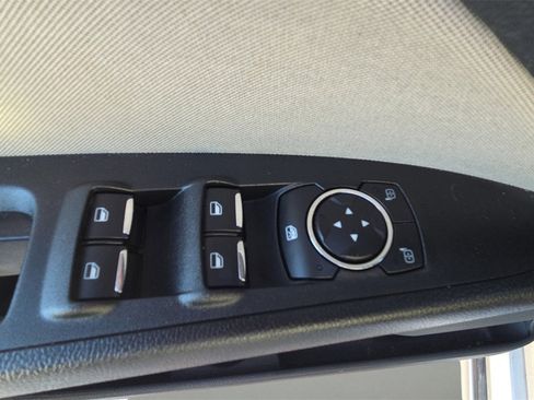 Used 2018 Ford Fusion S image 23