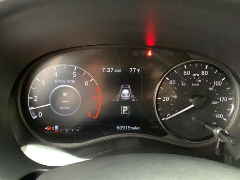 Used 2024 Nissan Kicks SV image 6