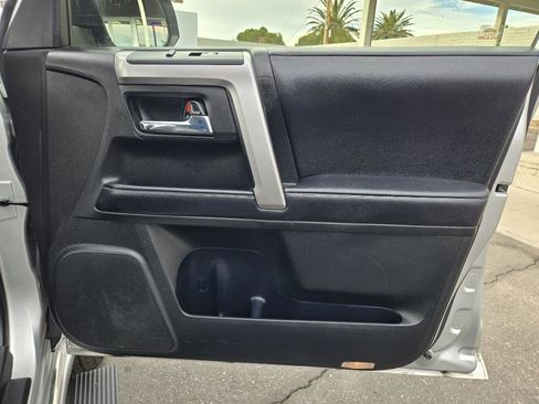 Used 2018 Toyota 4Runner Limited image 19