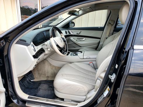 Used 2016 Mercedes-Benz S 550 4MATIC Sedan image 30