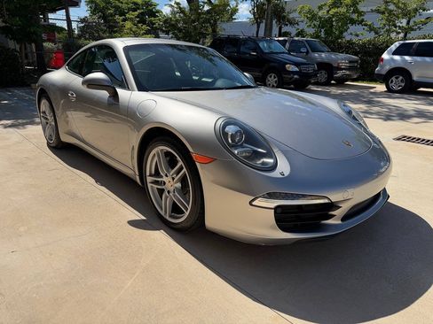 Used 2012 Porsche 911 Carrera RWD image 4