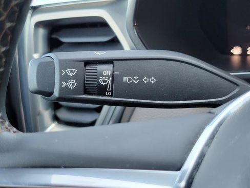 Used 2023 GMC Canyon Denali AWD/4WD image 21