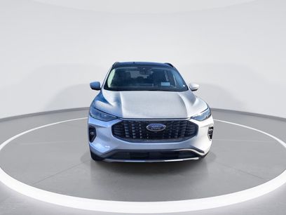 New 2026 Ford Escape SE w/ PHEV Premium Package