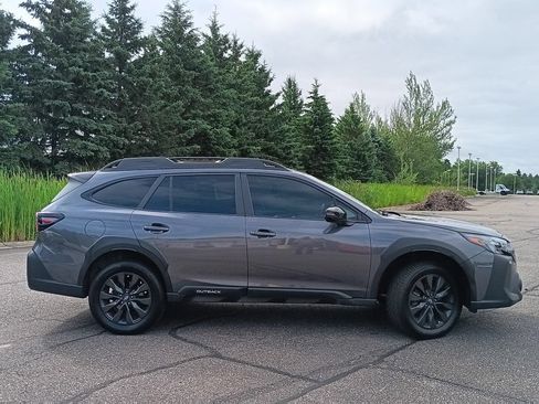Used 2025 Subaru Outback Onyx Edition AWD/4WD image 22