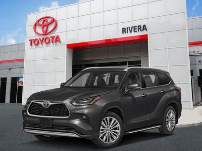 New 2026 Toyota Highlander Platinum