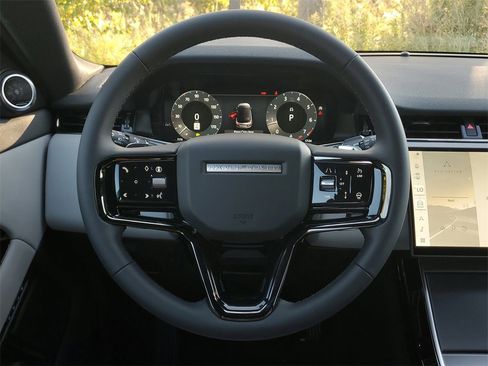 New 2026 Land Rover Range Rover Evoque S image 29