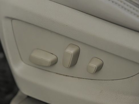 Used 2015 GMC Yukon Denali w/ Touring Package image 26