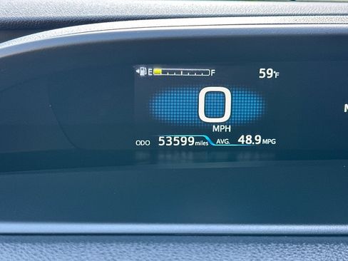 Used 2021 Toyota Prius Prime XLE image 35