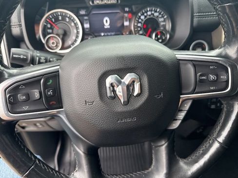 Used 2019 RAM 1500 Laramie AWD/4WD image 8