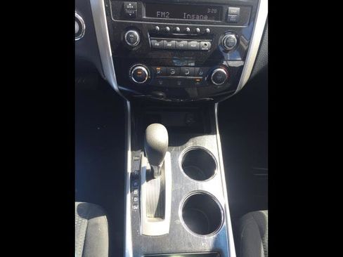 Used 2014 Nissan Altima 2.5 S image 22