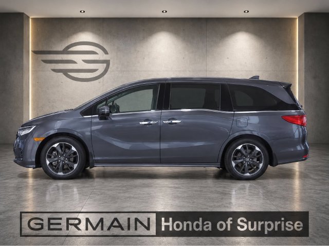Used 2024 Honda Odyssey Elite image 3