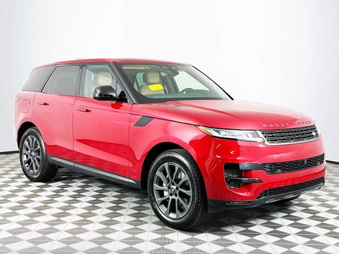 Used 2024 Land Rover Range Rover Sport SE image 3
