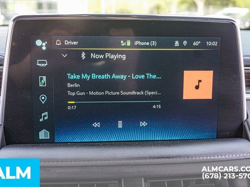 Used 2024 Chevrolet Suburban LT image 40