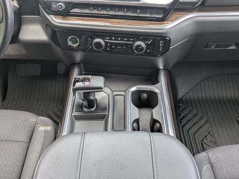 Used 2024 Chevrolet Silverado 1500 RST w/ Z71 Off-Road Package AWD/4WD image 18