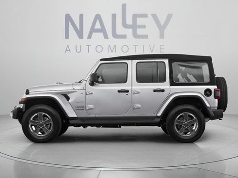 Used 2019 Jeep Wrangler Unlimited Sahara AWD/4WD image 3