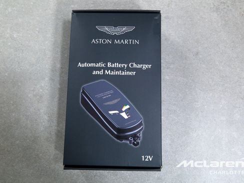 Used 2026 Aston Martin V8 Vantage S RWD image 24