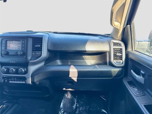 Used 2019 RAM 2500 Tradesman image 20