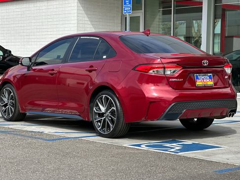 Used 2022 Toyota Corolla SE FWD image 6