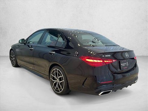 Used 2025 Mercedes-Benz C 300 4MATIC Sedan image 8