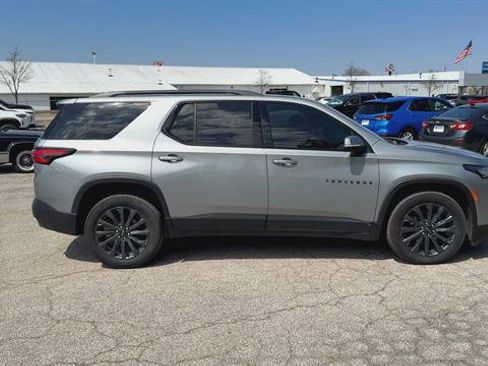 Certified 2023 Chevrolet Traverse RS w/ LPO, Floor Liner Package AWD/4WD image 37