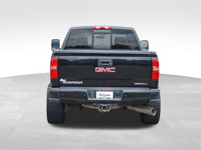 Used 2015 GMC Sierra 2500 Denali w/ Duramax Plus Package