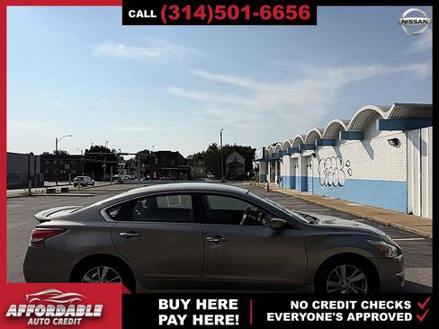 Used 2013 Nissan Altima 2.5 SV FWD image 6