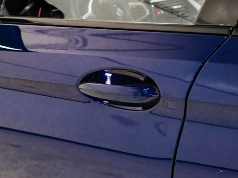 Used 2019 BMW M550i xDrive image 48